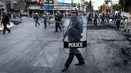 ການໃຊ້ຄວາມຮຸນແຮງຍັງຄົງເກີດຂຶ້ນຢູ່ພາກໃຕ້ຂອງໄທ